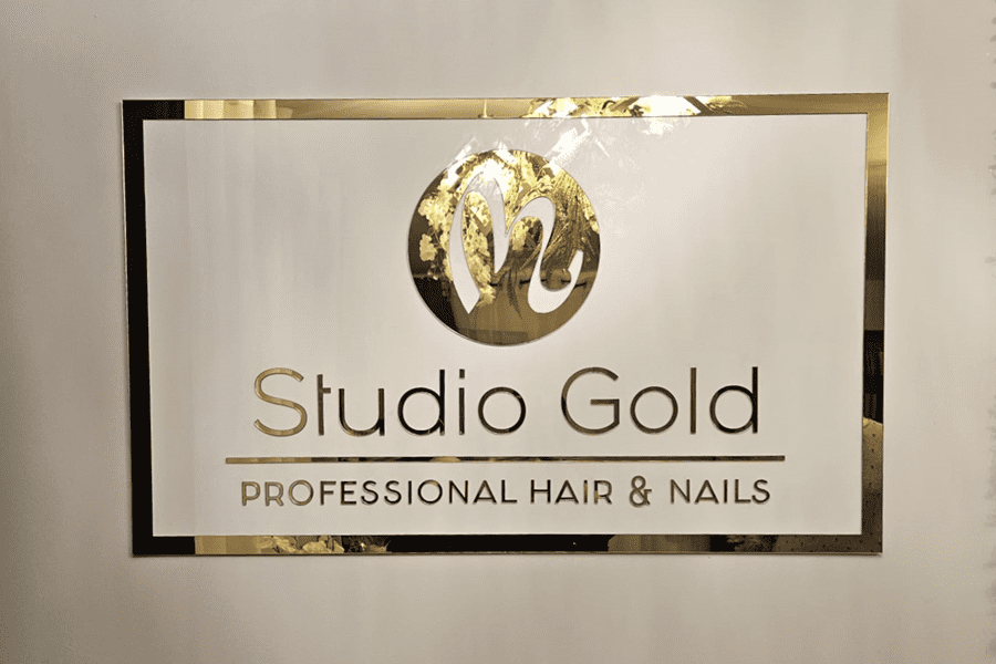 Złoty szyld na zamówienie do biura, recepcji